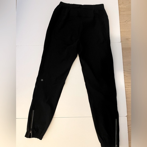 Lululemon relaxed track pants - Picture 2 of 3